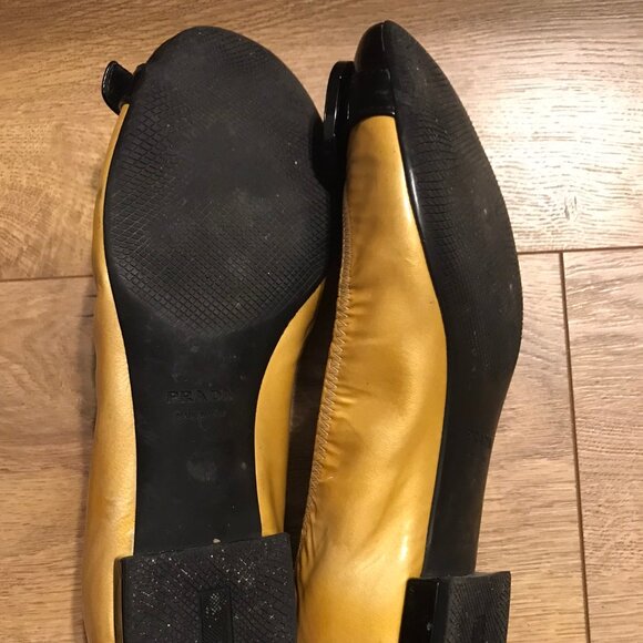 Prada GOLD AND BLACK Patent Leather Buckle Ballet Flat 7.5 - MADE IN ITALY - Picture 6 of 11